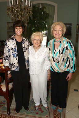 Jane Winnett, Olive Coe, Alyce Heinrich, president