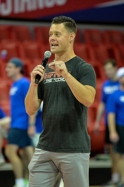 Mike Leslie.jpg