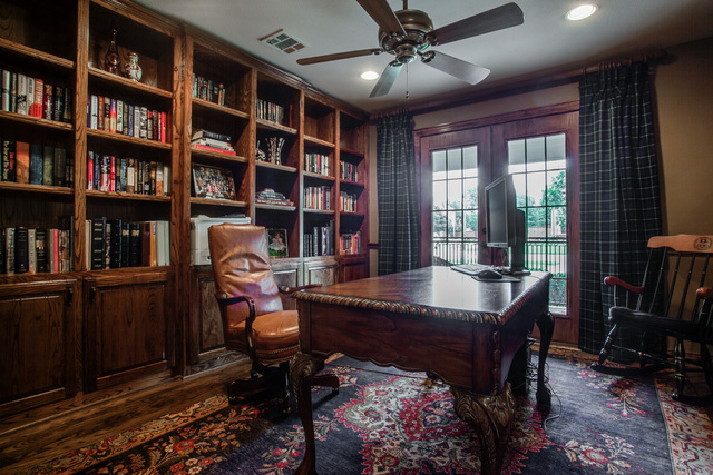 Kim Jacobs Calloway Offers 2641 Westminster, A University Park 