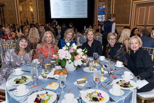 Circle of Life Luncheon -174.jpg