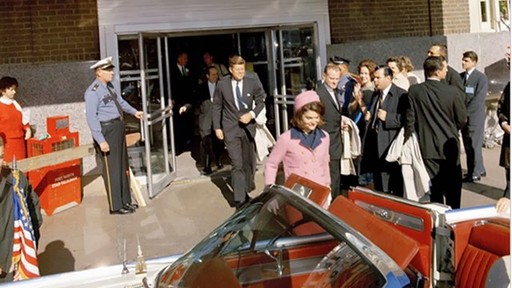 jfk and jackie getting into red white limo.jpg