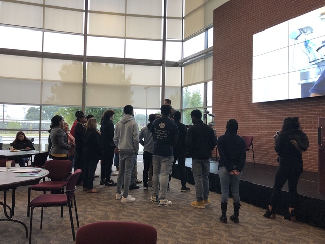 Texans Can Academy Garland Students Get A Lesson In Robotics At