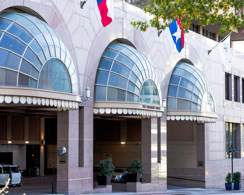 Front Facade - Fairmont Dallas.jpg
